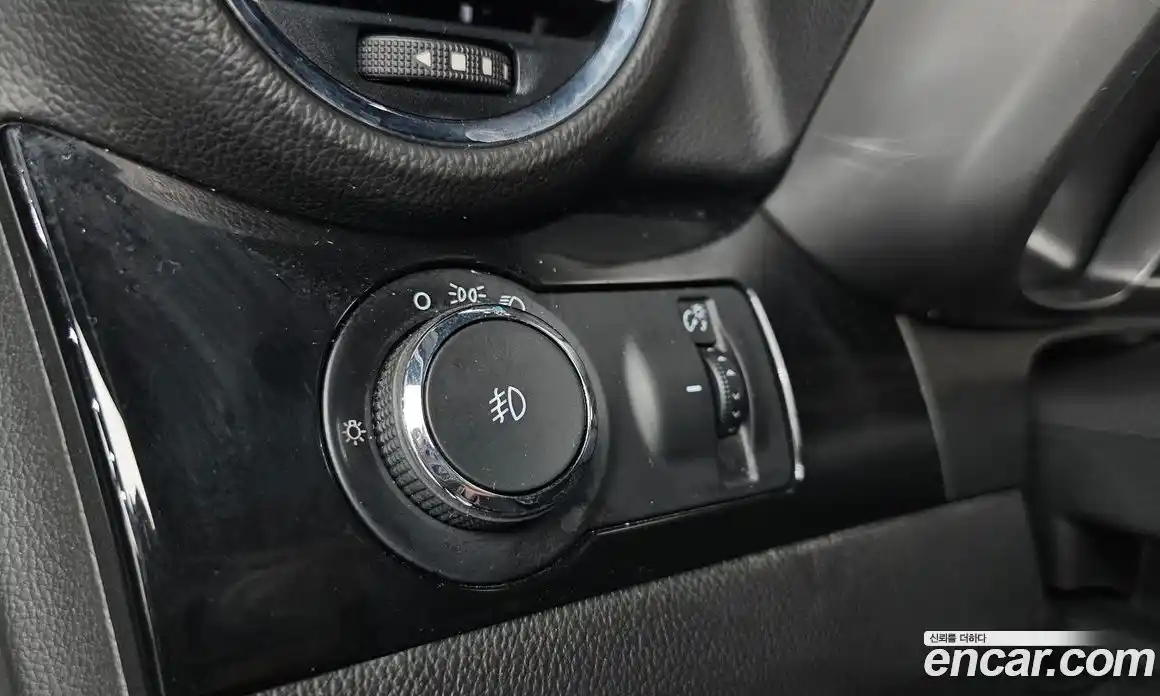 Chevrolet Orlando 2011 2.0 Автомат в Москве № 857634, фото 17