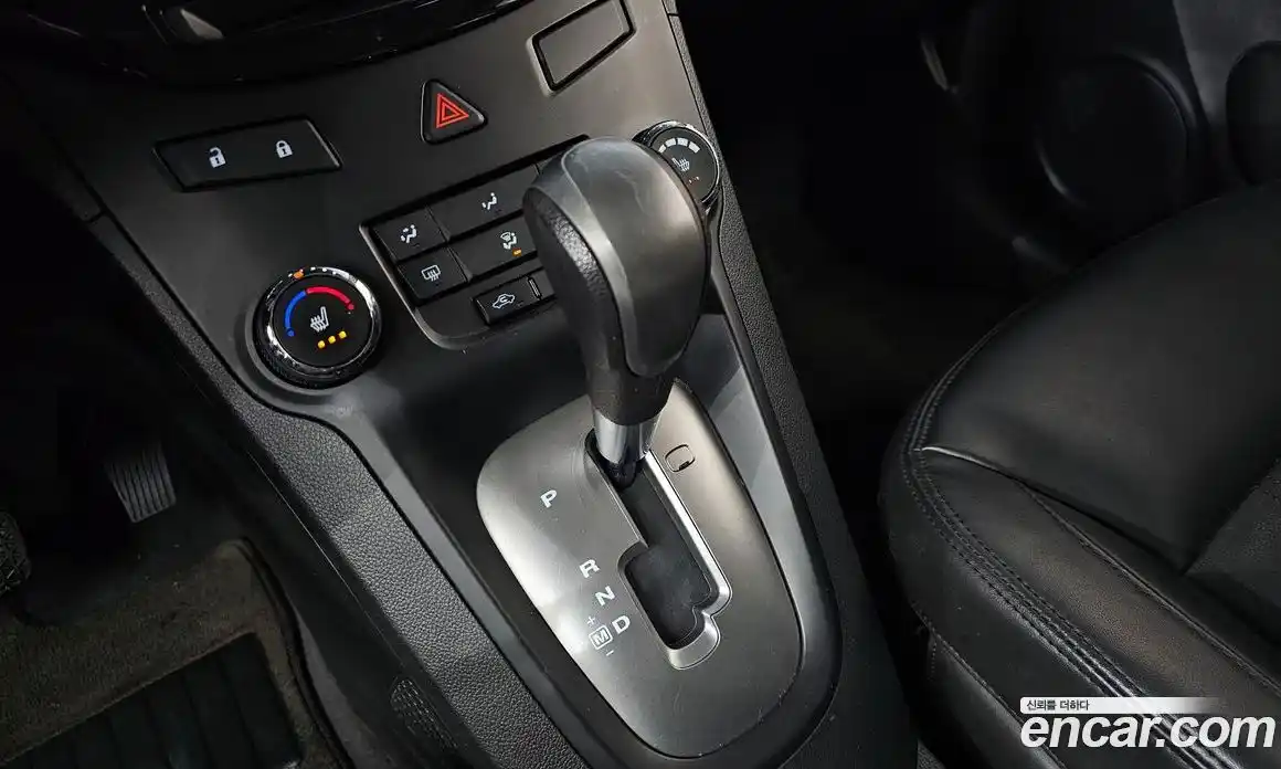 Chevrolet Orlando 2011 2.0 Автомат в Москве № 857634, фото 9