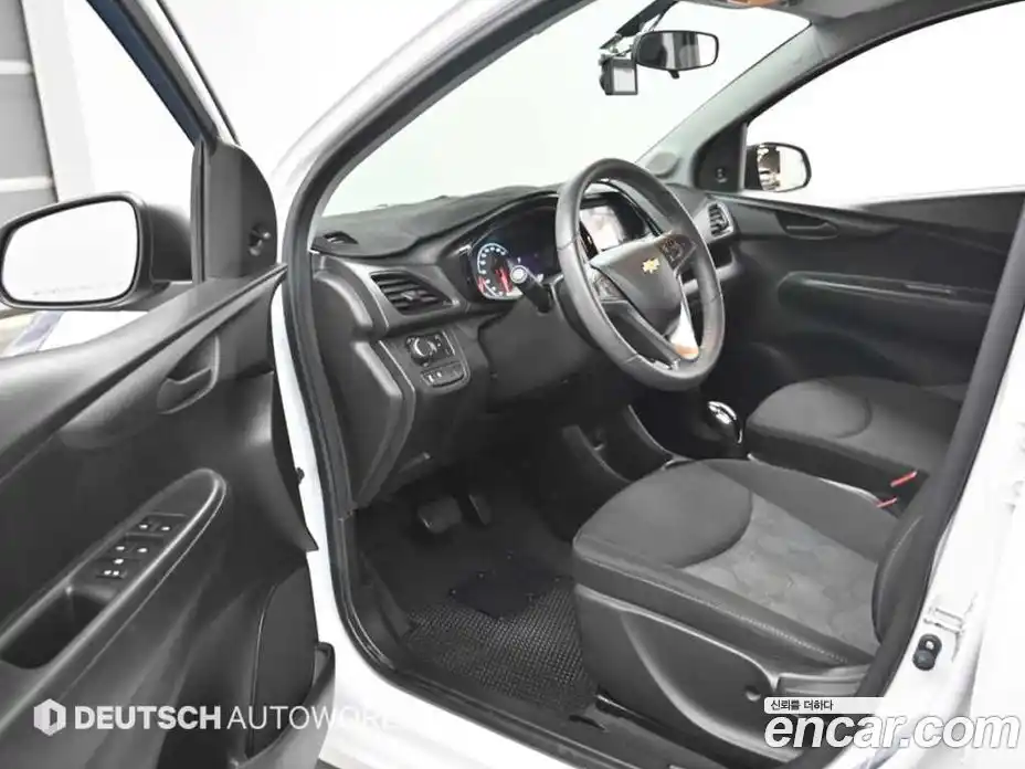 Chevrolet Spark 2018 1.0 Автомат в Москве № 857918, фото 11