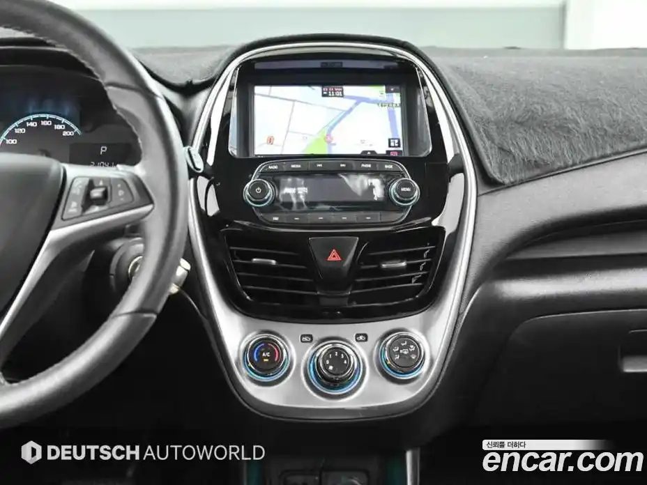 Chevrolet Spark 2018 1.0 Автомат в Москве № 857918, фото 14