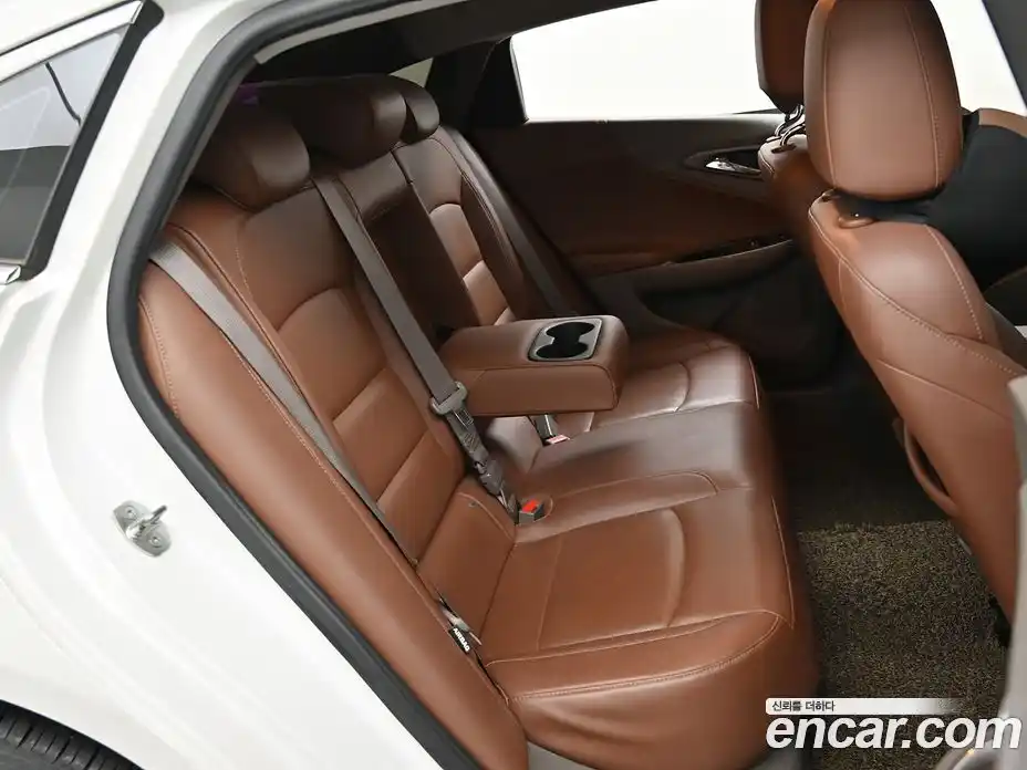 Chevrolet Malibu 2017 2.0 Автомат в Москве № 857920, фото 12