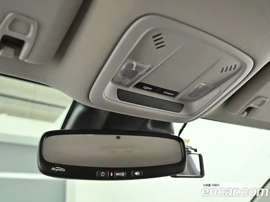 Chevrolet Malibu 2017 2.0 Автомат в Москве № 857920, фото 18