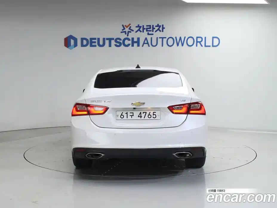 Chevrolet Malibu 2017 2.0 Автомат в Москве № 857920, фото 4