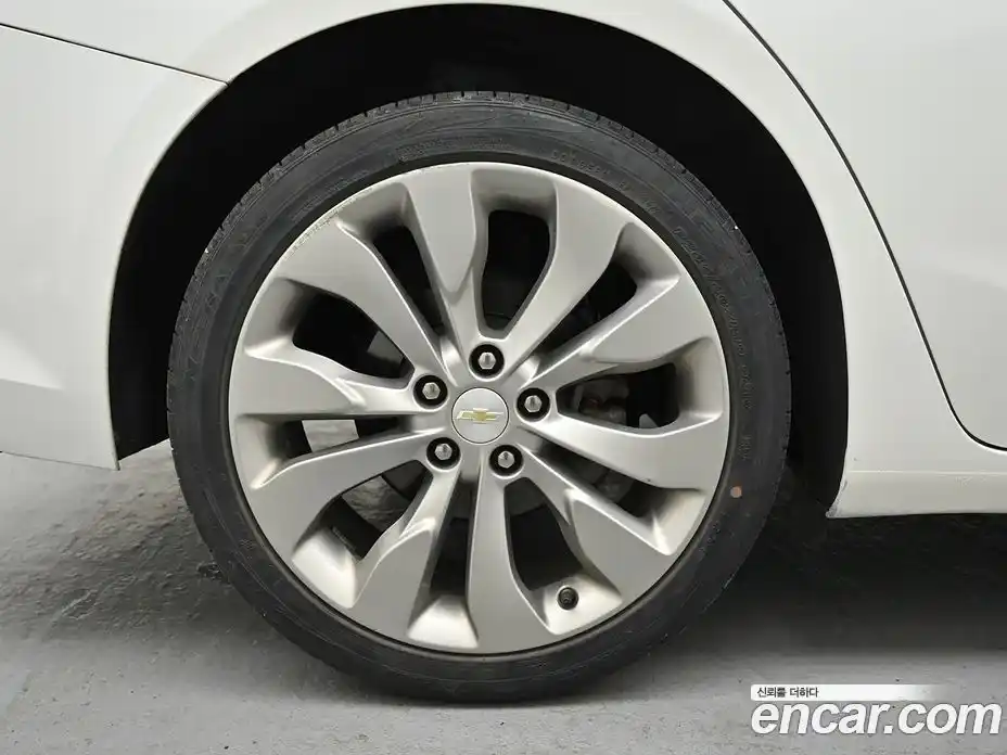 Chevrolet Malibu 2017 2.0 Автомат в Москве № 857920, фото 5