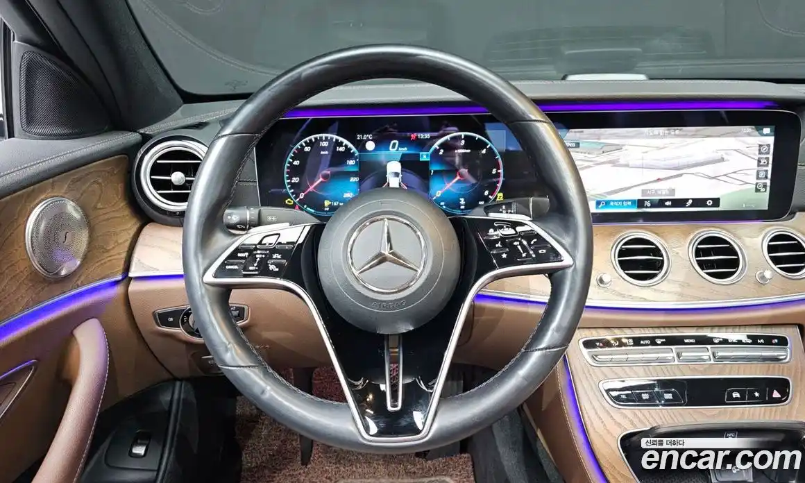 Mercedes-Benz E-Class 2021 1.9 Автомат в Москве № 859105, фото 14