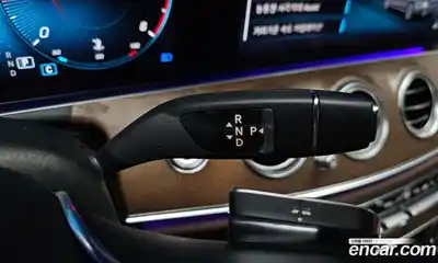 Mercedes-Benz E-Class 2021 1.9 Автомат в Москве № 859105, миниатюра 9