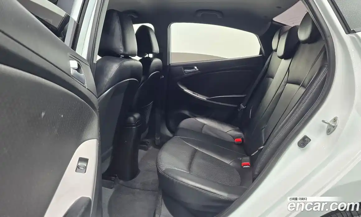 Hyundai Accent 2016 1.4 гидро в Москве № 886130, фото 11