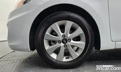 Hyundai Accent 2016 1.4 гидро в Москве № 886130, миниатюра 4