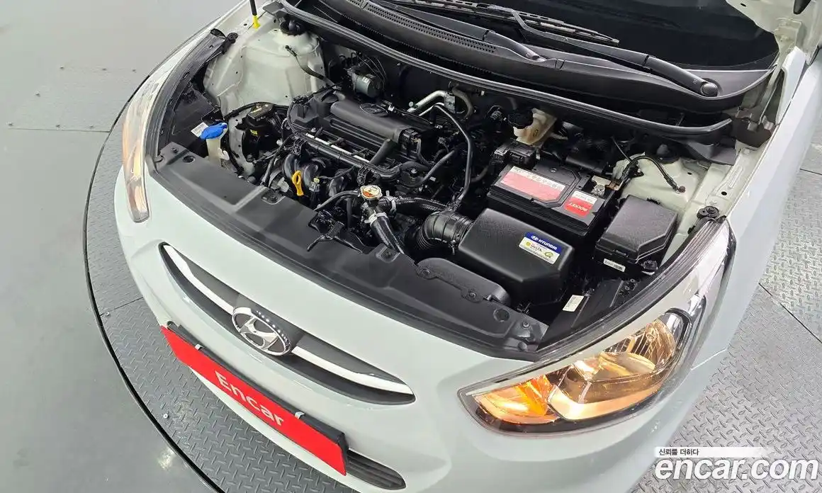 Hyundai Accent 2016 1.4 гидро в Москве № 886130, фото 5