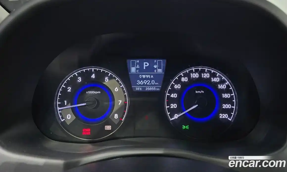 Hyundai Accent 2016 1.4 гидро в Москве № 886130, фото 7
