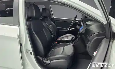 Hyundai Accent 2016 1.4 гидро в Москве № 886130, миниатюра 9