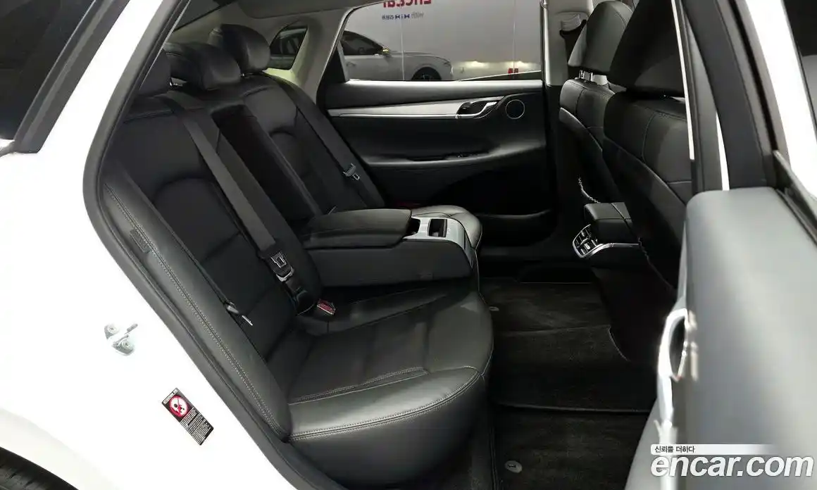 Hyundai Grandeur 2022 2.5 Автомат в Москве № 886505, фото 12