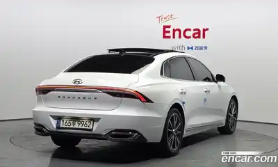 Hyundai Grandeur 2022 2.5 Автомат в Москве № 886505, миниатюра 2