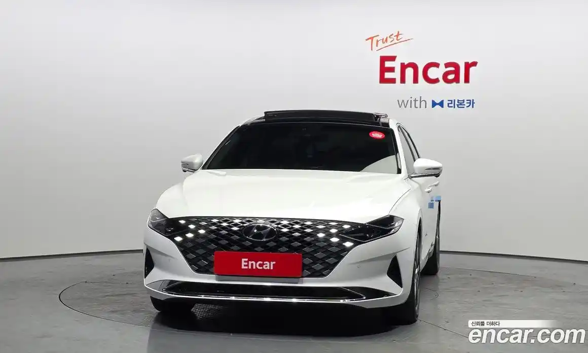 Hyundai Grandeur 2022 2.5 Автомат в Москве № 886505, фото 3