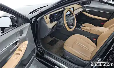 Hyundai Sonata 2024 1.6 Автомат в Москве № 886566, миниатюра 11