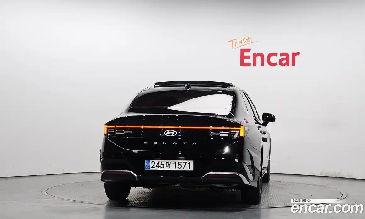 Hyundai Sonata 2024 1.6 Автомат в Москве № 886566, фото 4