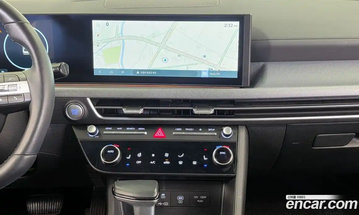 Hyundai Sonata 2024 2.0 Автомат в Москве № 886589, фото 14