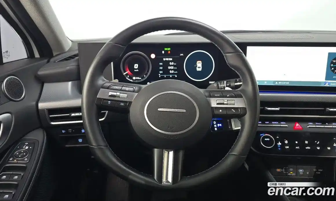 Hyundai Sonata 2024 2.0 Автомат в Москве № 886619, фото 13