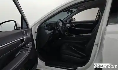 Hyundai Sonata 2024 2.0 Автомат в Москве № 886619, миниатюра 10