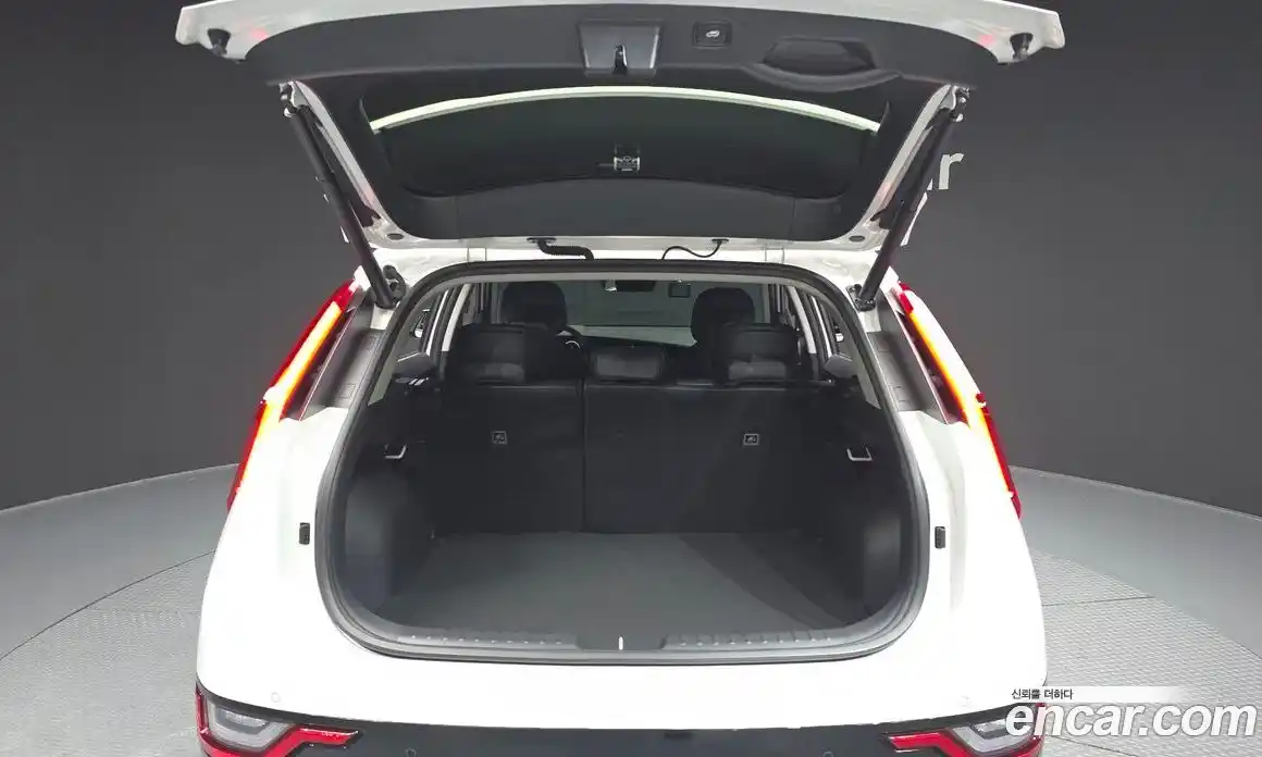 Kia Niro 2025 1.6 Автомат в Москве № 887167, фото 20