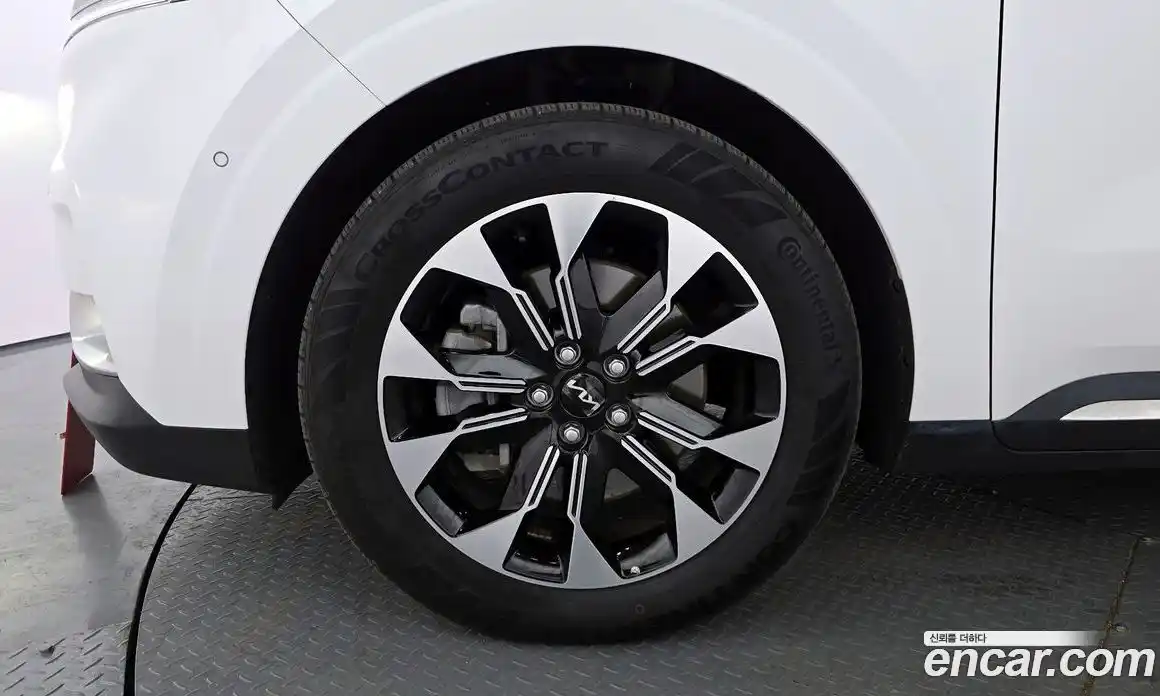 Kia Canival 2023 2.2 Автомат в Москве № 887270, фото 5