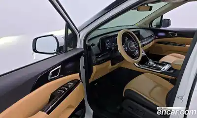 Kia Canival 2023 2.2 Автомат в Москве № 887270, миниатюра 10