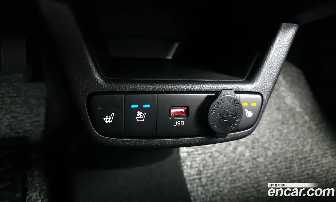 Kia Ray 2024 0.1 Автомат в Москве № 887452, фото 18