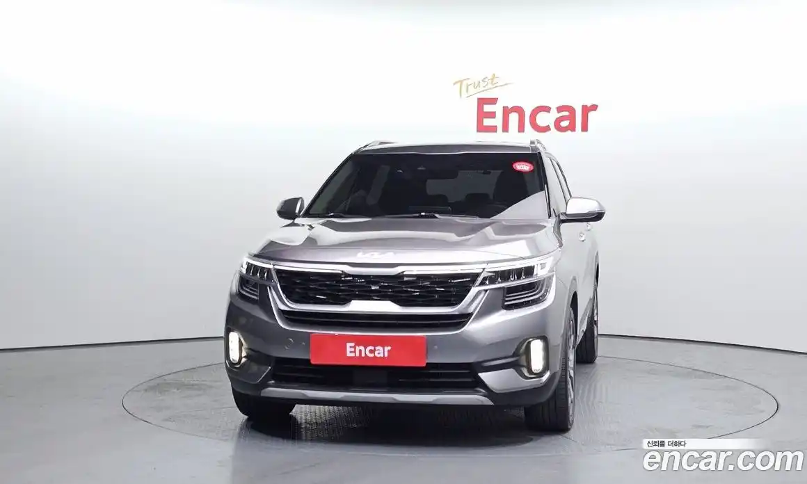 Kia Seltos 2022 1.6 гидро в Москве № 887845, фото 4