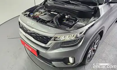 Kia Seltos 2022 1.6 гидро в Москве № 887845, миниатюра 6