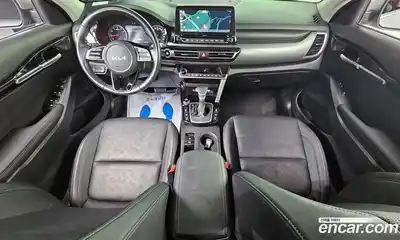 Kia Seltos 2022 1.6 гидро в Москве № 887845, миниатюра 7