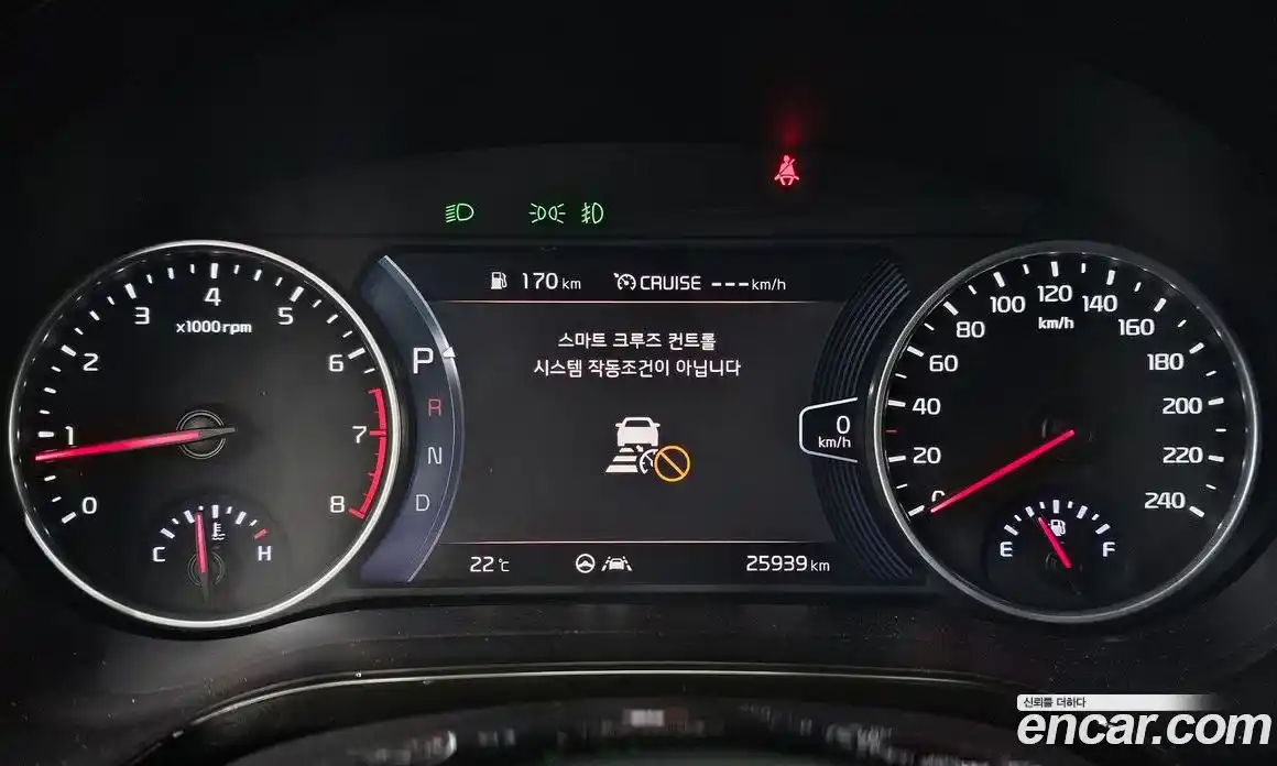 Kia Seltos 2022 1.6 гидро в Москве № 887845, фото 8