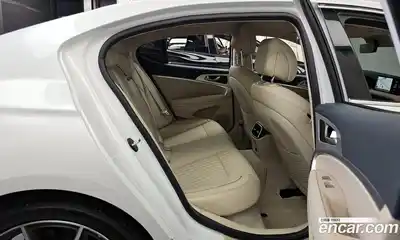 Genesis G70 2023 2.5 Автомат в Москве № 888491, миниатюра 12