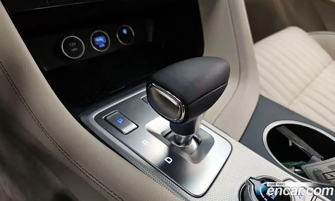 Genesis G70 2023 2.5 Автомат в Москве № 888491, фото 9