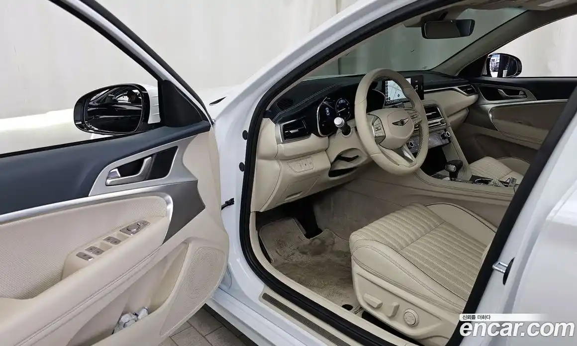 Genesis G70 2023 2.5 Автомат в Москве № 888491, фото 10