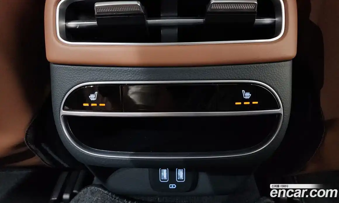 Genesis GV70 2023 2.5 Автомат в Москве № 888499, фото 18