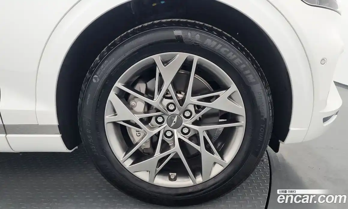 Genesis GV70 2023 2.5 Автомат в Москве № 888499, фото 5