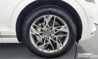 Genesis GV70 2023 2.5 Автомат в Москве № 888499, миниатюра 5