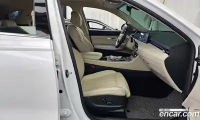 Genesis GV70 2024 2.5 Автомат в Москве № 888595, миниатюра 11