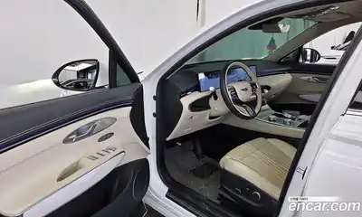 Genesis GV70 2024 2.5 Автомат в Москве № 888595, миниатюра 10