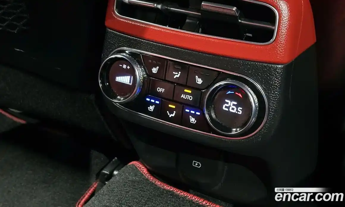 Genesis GV70 2021 2.5 Автомат в Москве № 888669, фото 19