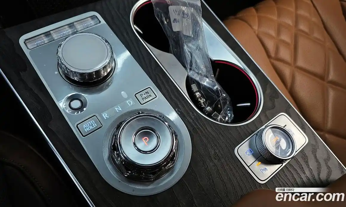 Genesis GV80 2024 2.5 Автомат в Москве № 888703, фото 9