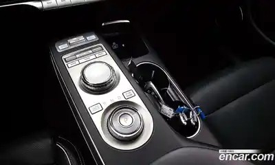 Genesis GV70 2022 0.1 Автомат в Москве № 888765, миниатюра 9