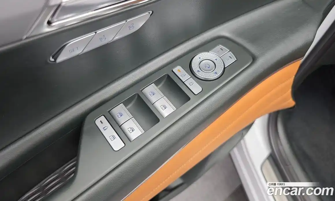 Genesis GV80 2023 2.5 Автомат в Москве № 888780, фото 14