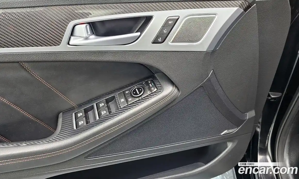 Genesis G80 2016 3.3 Автомат в Москве № 888903, фото 18