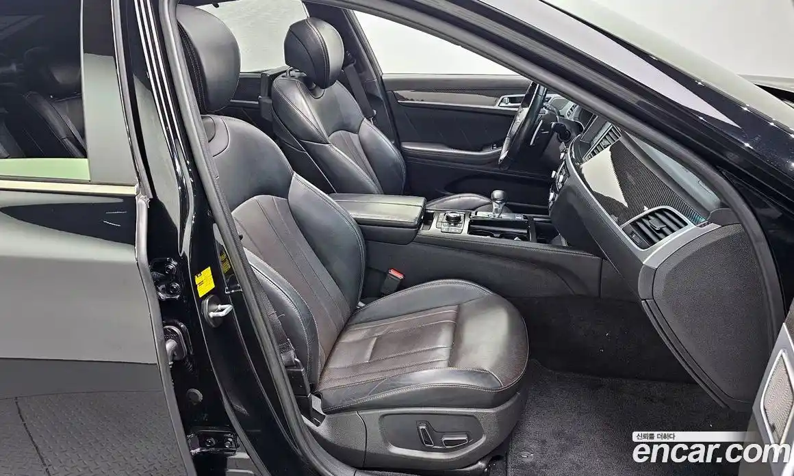 Genesis G80 2016 3.3 Автомат в Москве № 888903, фото 10