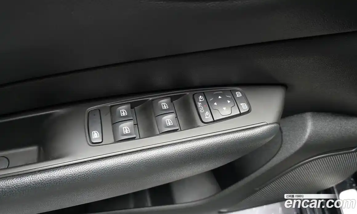 Renault SM6 2016 2.0 Автомат в Москве № 889182, фото 19