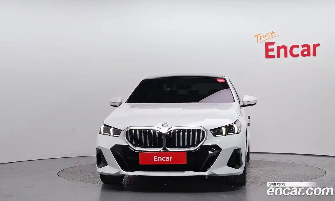 BMW 5-Series 2024 2.0 гидро в Москве № 889634, фото 3