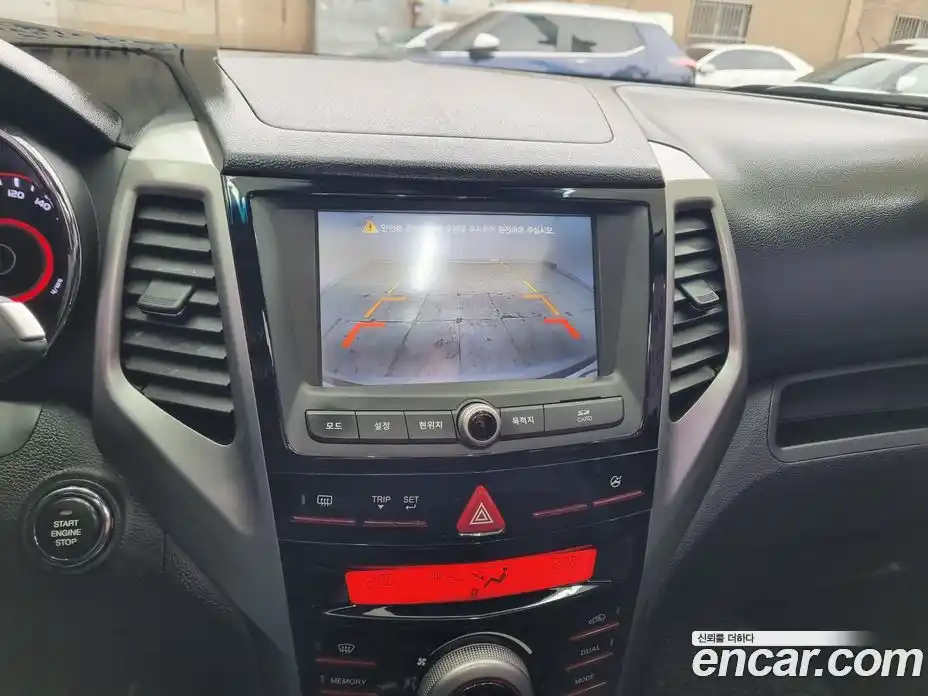 SsangYong TIBOLI 2015 1.6 Автомат в Москве № 889644, фото 12