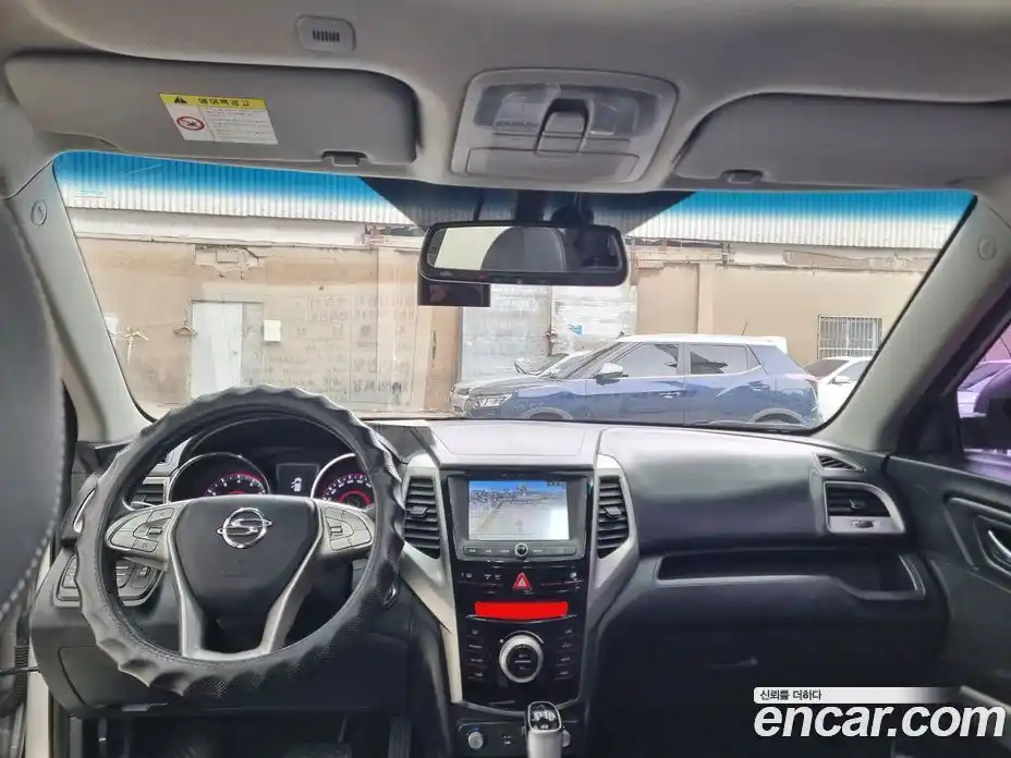 SsangYong TIBOLI 2015 1.6 Автомат в Москве № 889644, фото 18