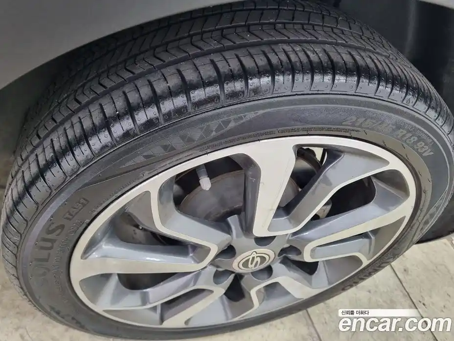 SsangYong TIBOLI 2015 1.6 Автомат в Москве № 889644, фото 7